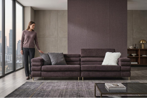 Do salonu designerskie sofy tapicerowane 4-miejsce siedzące kanapa brązowa czteroosobowa nowa