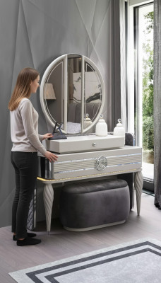 Sypialnia Toaletka z Lustro Lustro Nowa konsola Modern Design