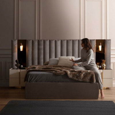 Brązowy Zestaw Sypialnia Designerskie Podwójne łóżko Białe 2x Szafki nocne 3szt