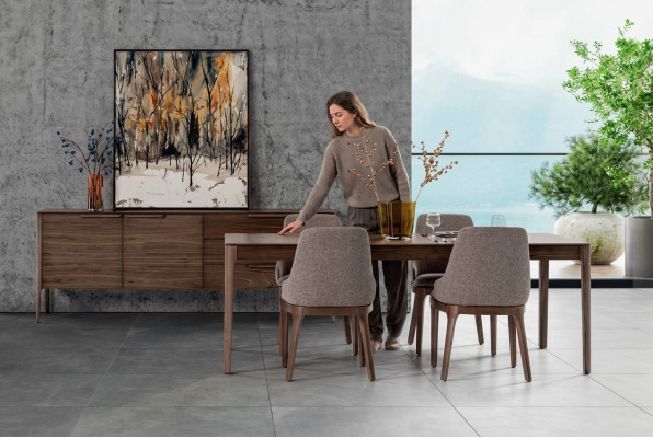 jadalnia Zestaw Dining Group Brown Stół obiadowy 4x Krzesła z Kredensem Tabela