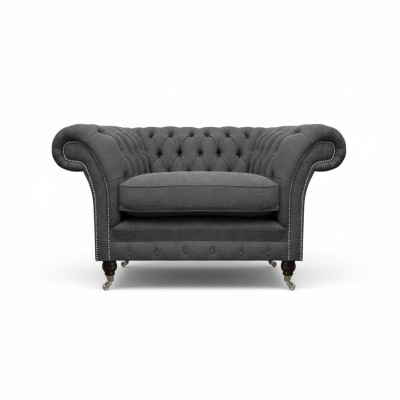 Fotel Chesterfield, meble tapicerowane z luksusowego materiału do salonu Chesterfield.