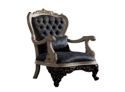 Barocker Sessel mit opulenten Formen und luxuriöser Eleganz