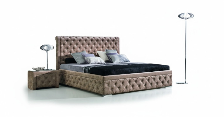 luksusowe łóżko Chesterfield w eleganckim, współczesnym stylu