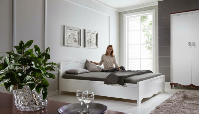 Podwójne łóżko Milano Classic Łóżko łóżka Marriage Sypialnia Drewno Designer New MI-2