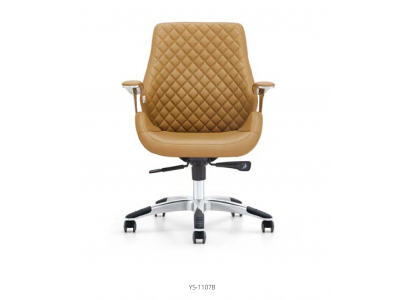 Kunstleder-Sessel in Schwarz mit Edelstahlrahmen modern