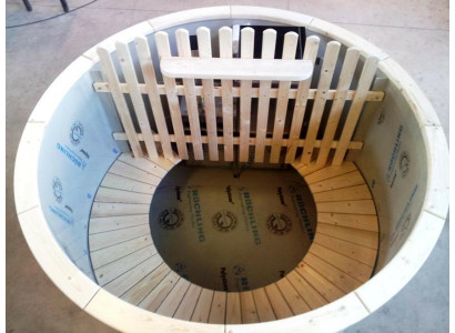 Wellnesspool Whirlpool Blubberbad Badefass Spa-Bad Erholungsbecken