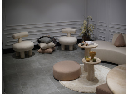 Stilvolle Wohnzimmer Sitzgarnitur Polstercouch 2 Textilsessel Tische