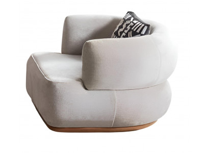 Bequemer Sessel mit modernem Look und beigem Bezug